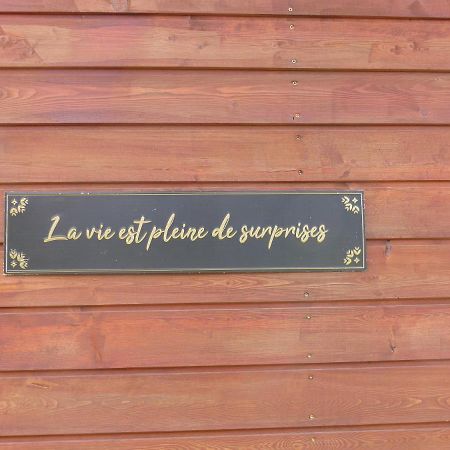 Appartement Mon Ptit Nid House Tiny House à Panissieres Extérieur photo