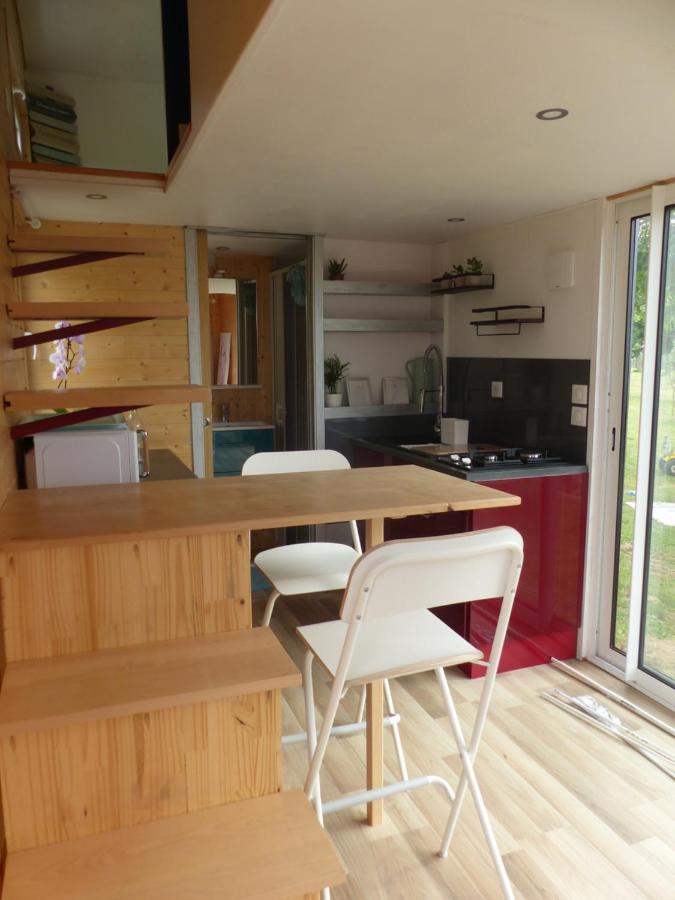 Appartement Mon Ptit Nid House Tiny House à Panissieres Extérieur photo
